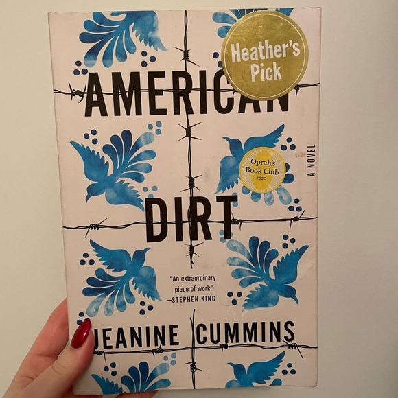 American dirt soft cover novel, excellent condition - Picture 1 of 1